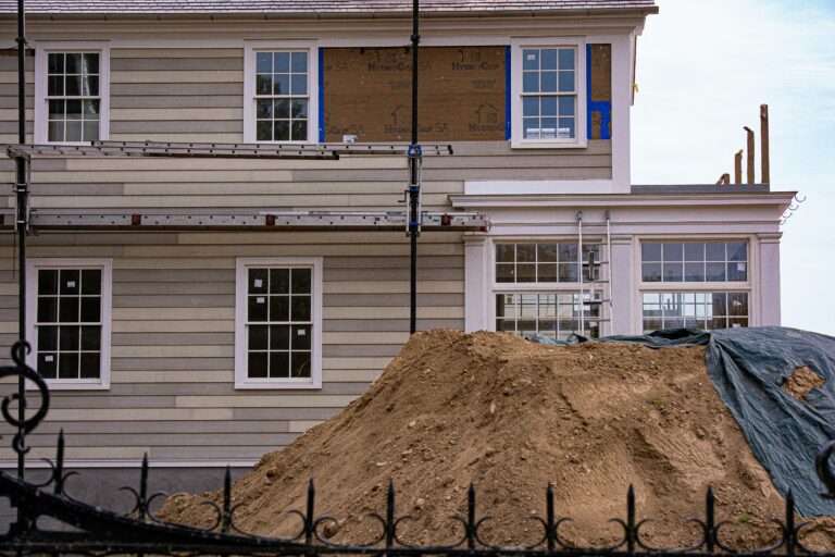 Enhance Your Home’s Curb Appeal with Professional Siding Installation